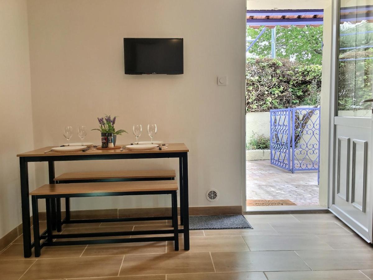 Bleu Lavande - Coquet Appartement Ambiance Village Istres Exteriör bild